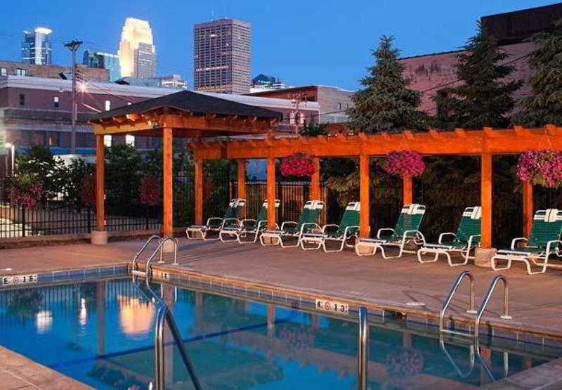 Towneplace Suites By Marriott Minneapolis Downtown/North Loop Eksteriør bilde